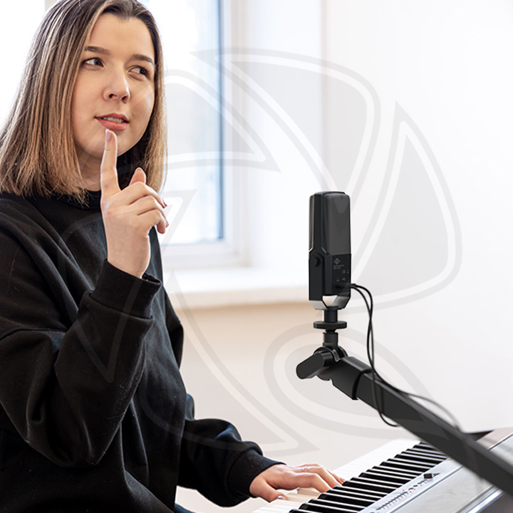 LUUCCO STREAMPRO-S1 Studio Microphone Type c&amp; iPhon with Desktop Arm