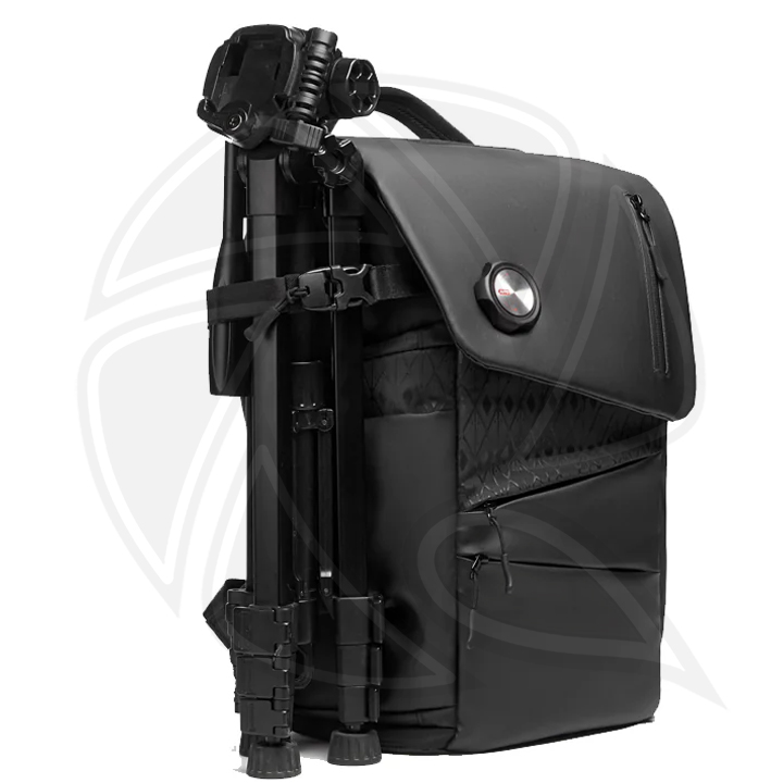 EIRMAI  F4D 20L Falcon Camera Backpack Bag with FIDLOCK Twist (44x21x15cm)