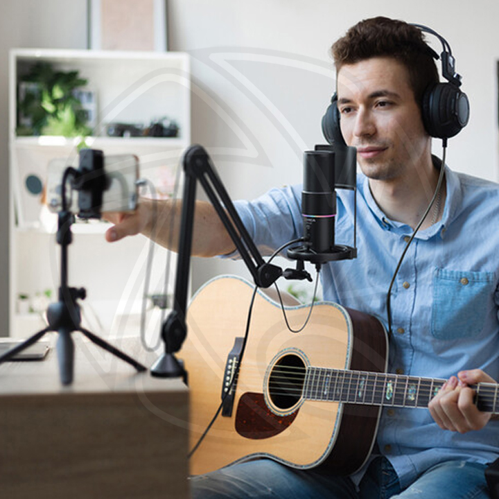 COMICA STA-U2A  RGB USB Condenser Microphone Kit (Black)